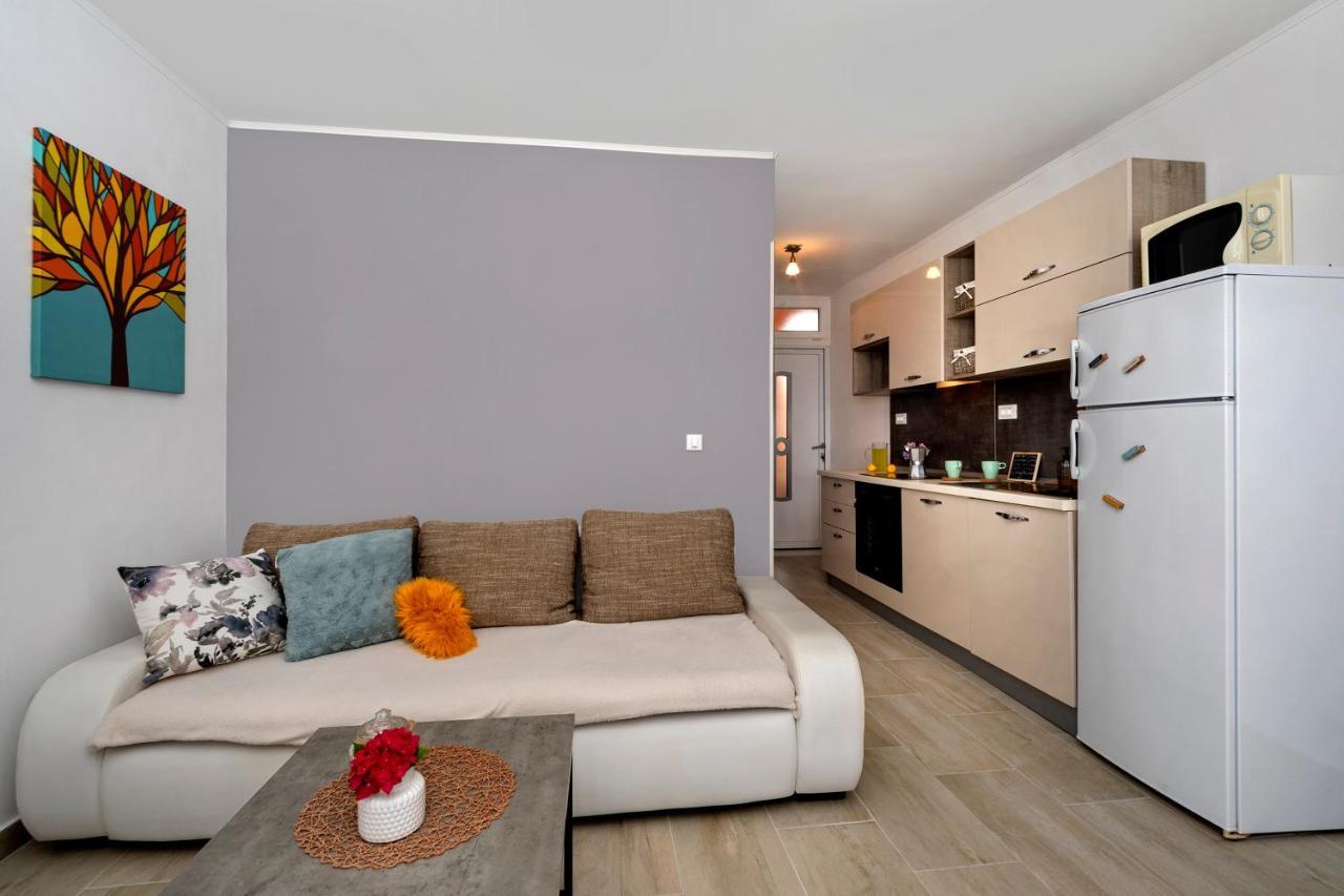 B Apartment ラヴニ エクステリア 写真